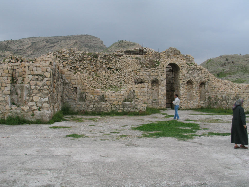 كاخ صلیب بشاپور