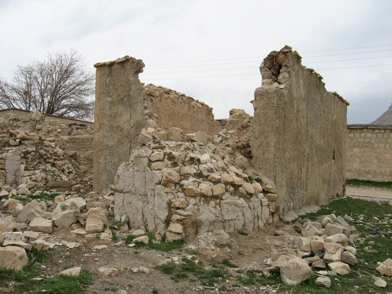 آتشكده قجر دره شهر 