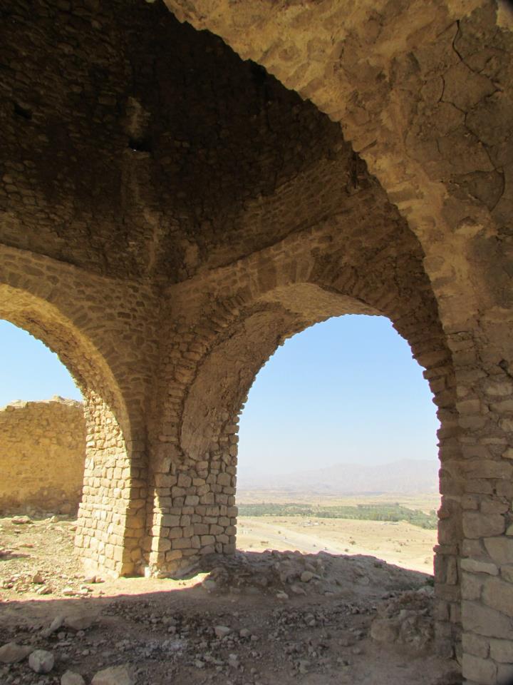 آتشكده كنارسیاه فیروز آباد 