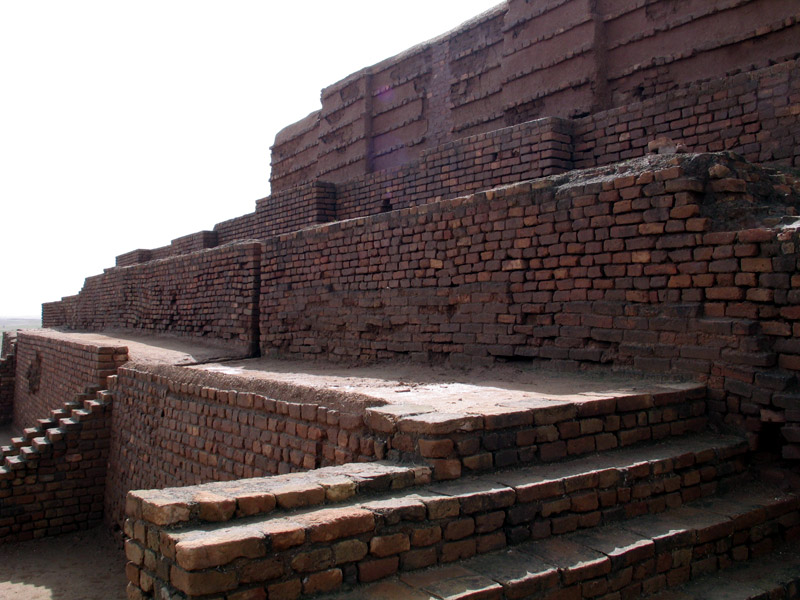 زیگورات چغازنبیل