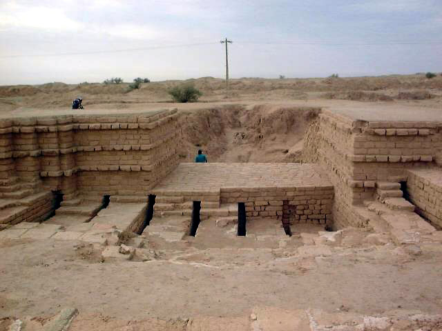 زیگورات چغازنبیل