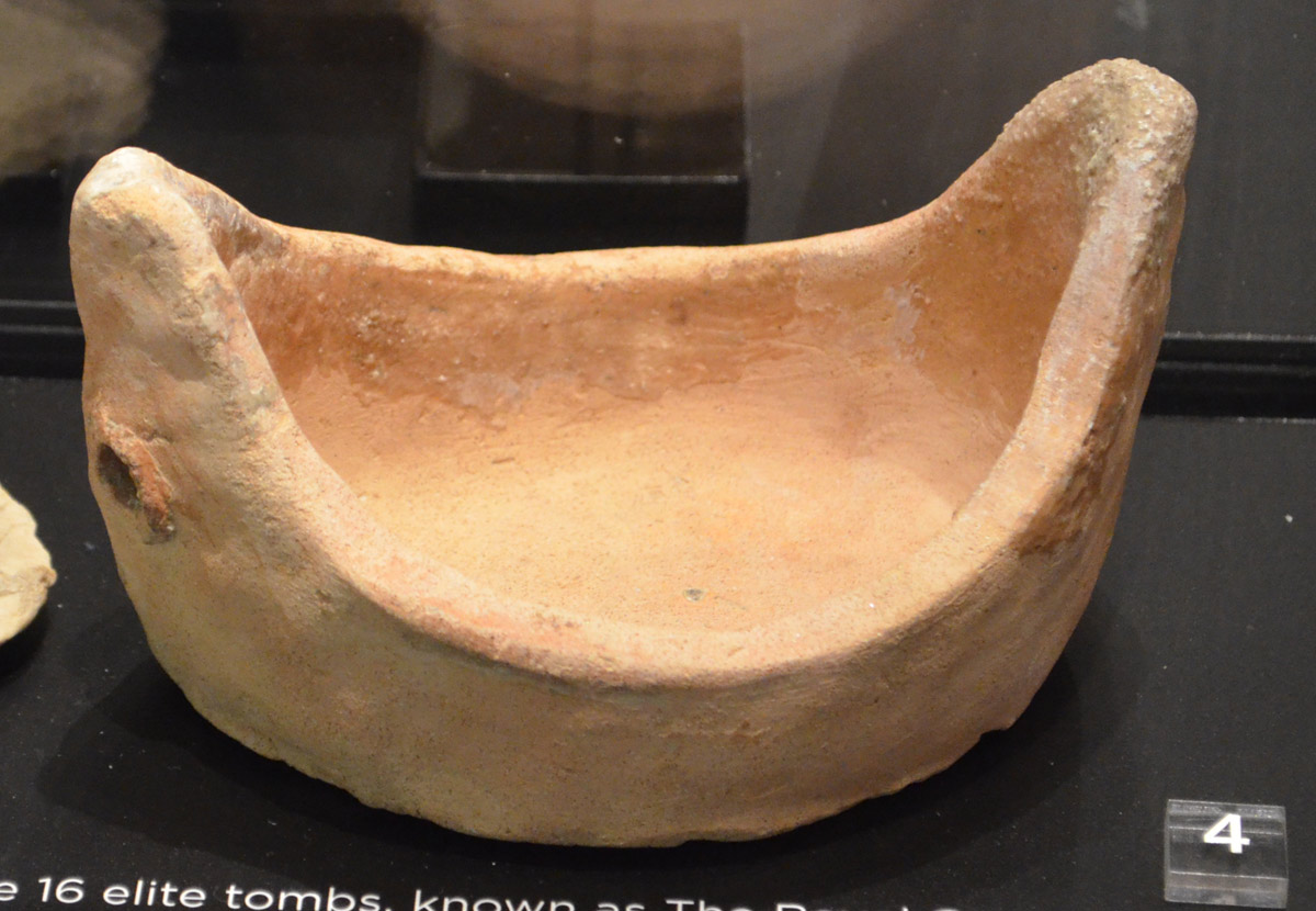 ماکت سفالی قایق