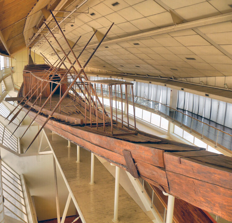 قایق پنج هزار ساله مراسم خاک سپاری