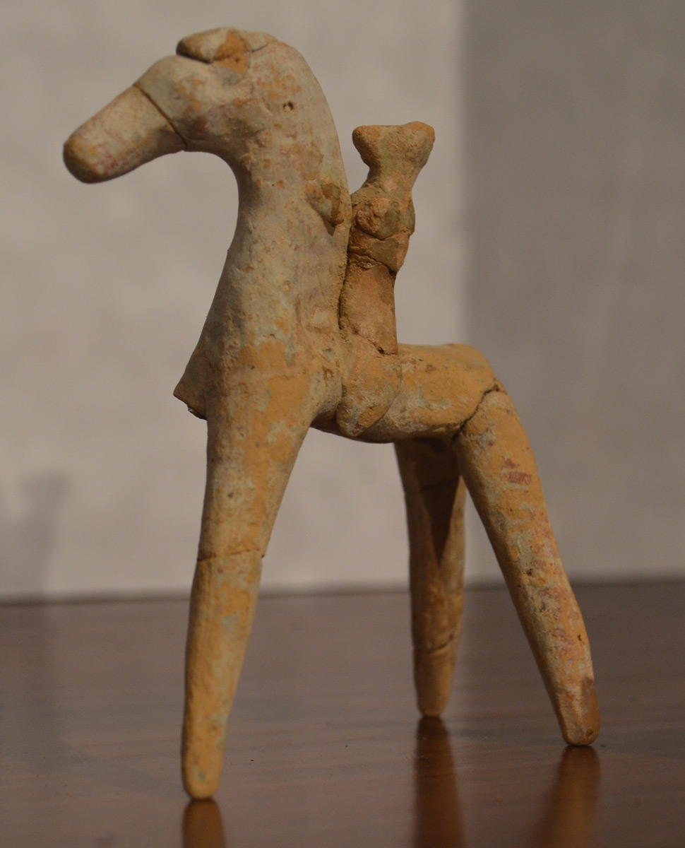 مجسمه سفالی سوار کار