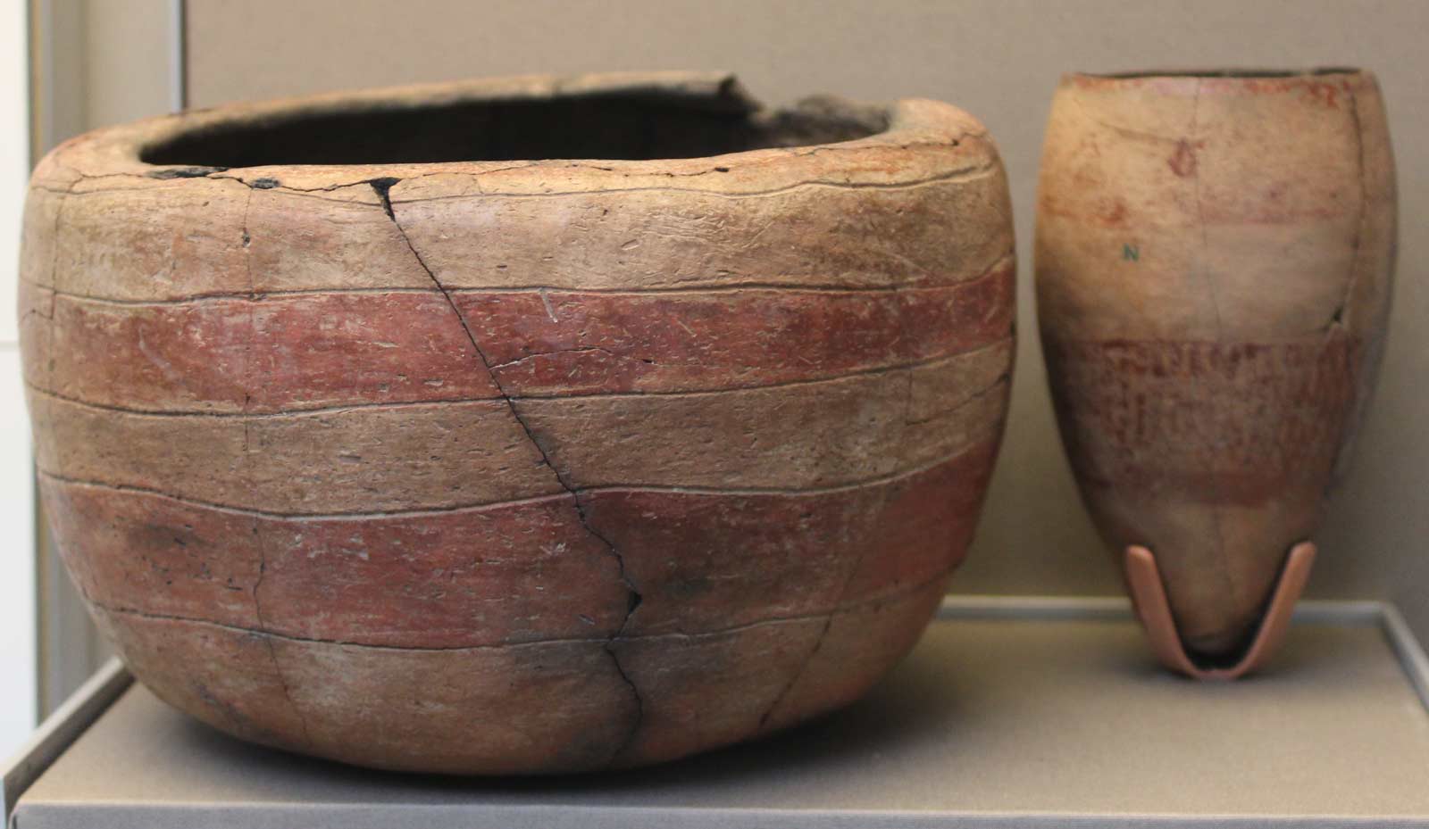 ظرف سفالی فراس