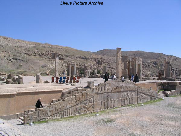 کاخ هدیش  تخت جمشید