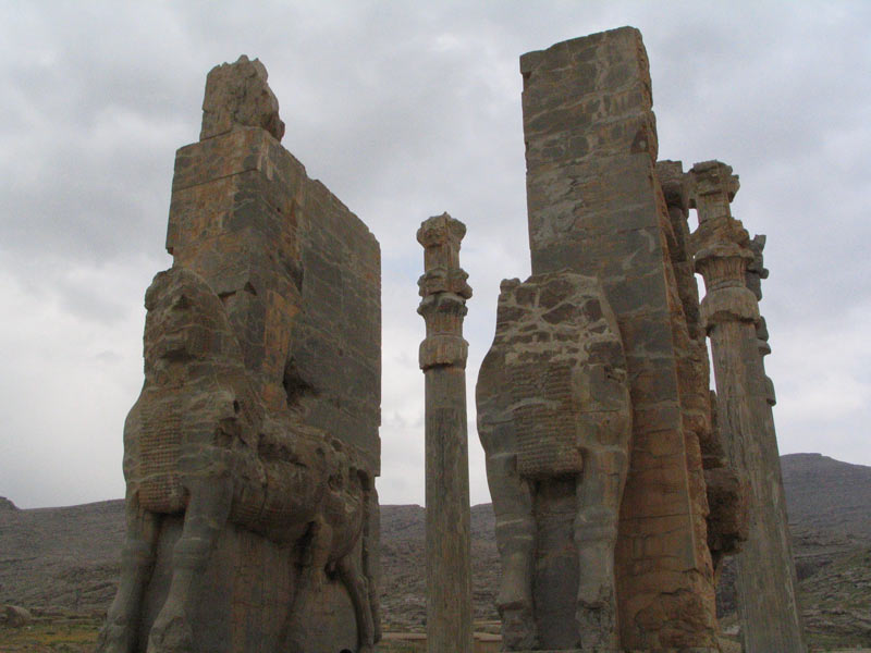  دروازه ملل تخت جمشید