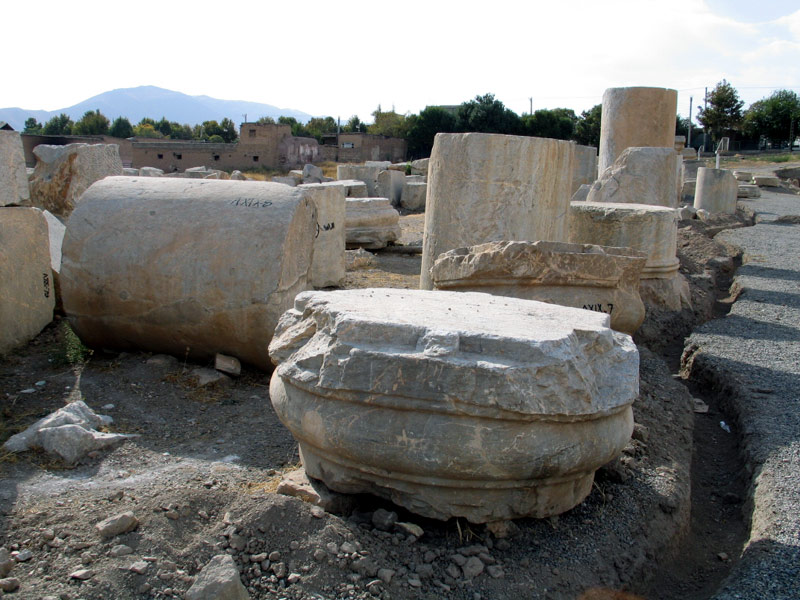 معبد آناهیتای کنگاور