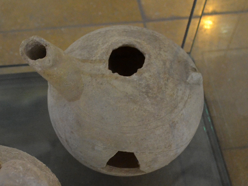 تپه باستانی آوه