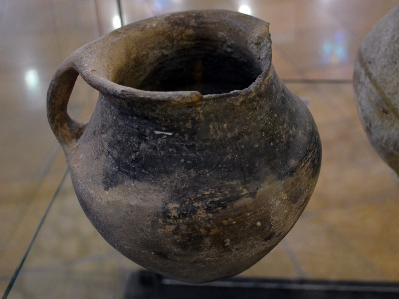 تپه باستانی آوه