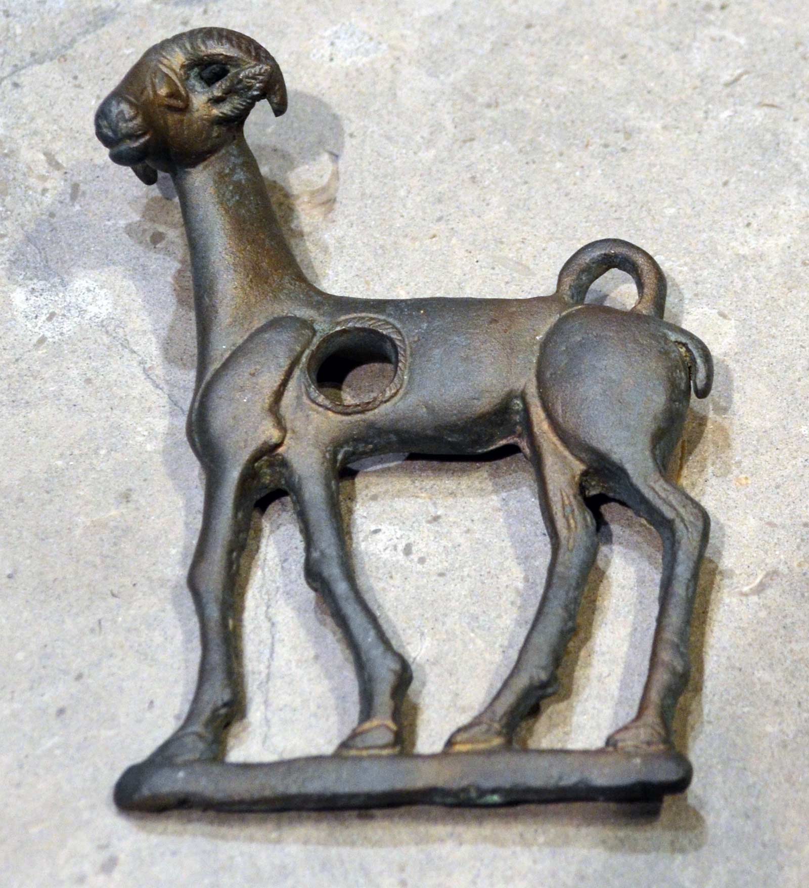 آثار  مفرغ لرستان