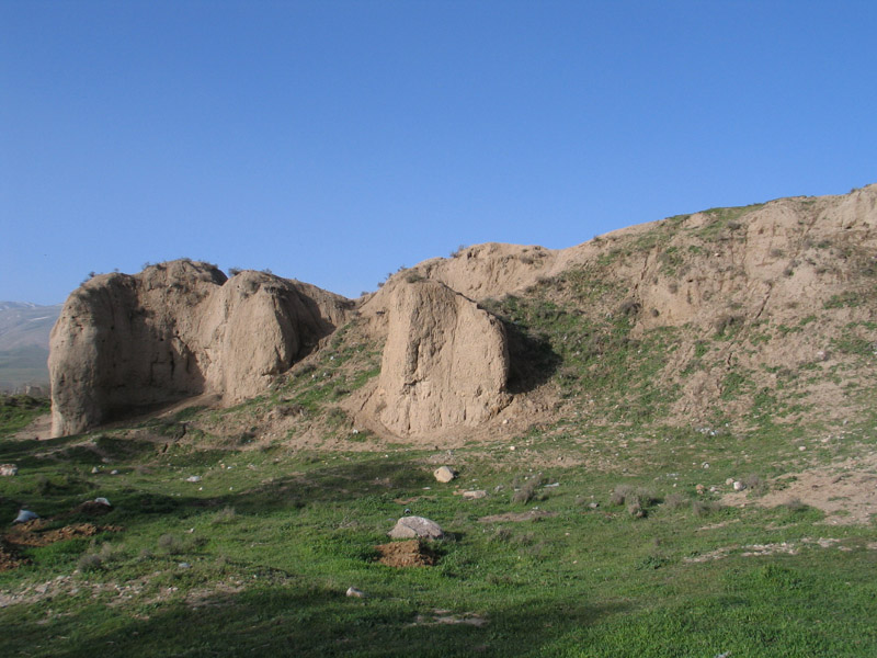 تپه گیان