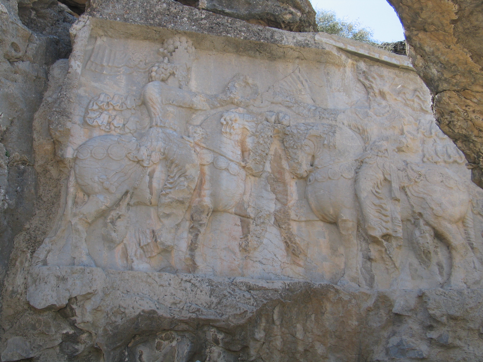 سنگ نگاره اردشیر اول در نقش رجب