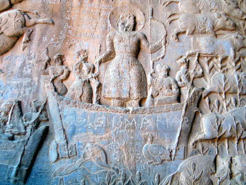 سنگ نگاره های تاق بستان