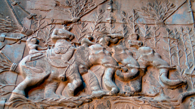 سنگ نگاره های تاق بستان