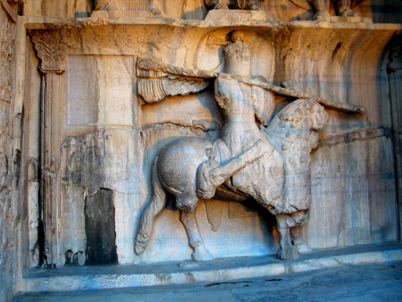 سنگ نگاره تاق بستان