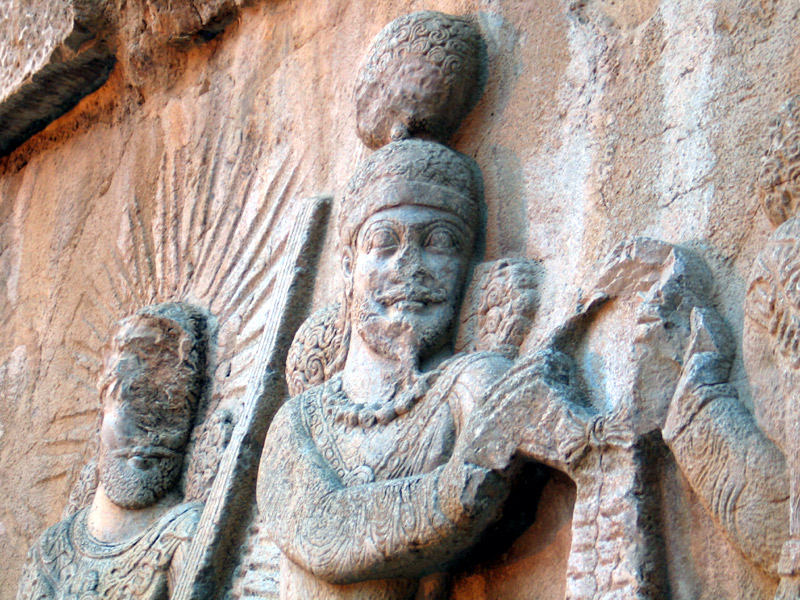 سنگ نگاره تاق بستان