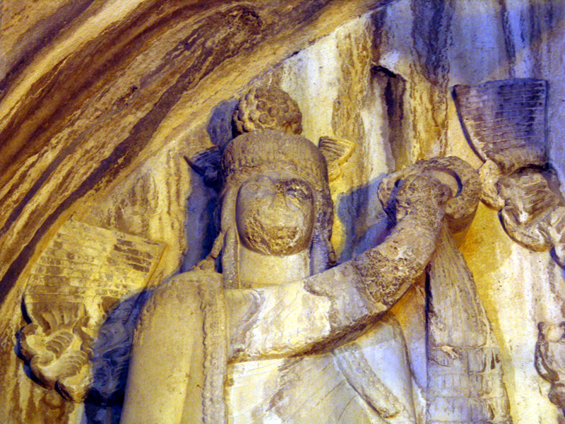 سنگ نگاره تاق بستان