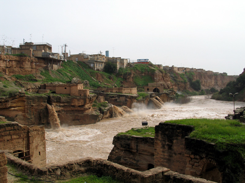 آبشارهای شوشتر